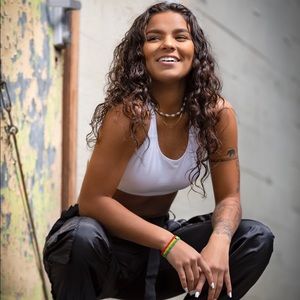 Meet your Posher, Camille